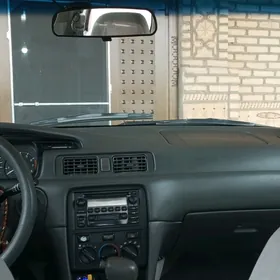 Toyota Camry 2000