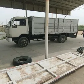 Mitsubishi Canter 2009
