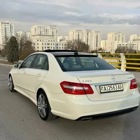 Mercedes-Benz E350 2011