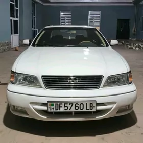 Infiniti Q 1998