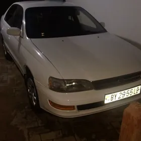 Toyota Corona 1992
