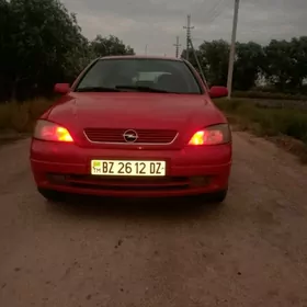 Opel Astra 2003