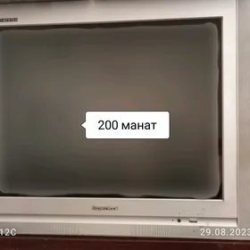 телевизор и вибратон