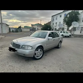 Mercedes-Benz W201 1995