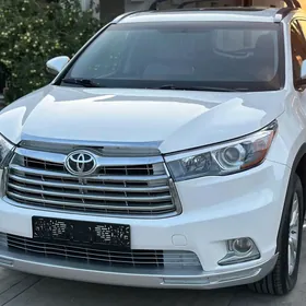 Toyota Highlander 2015