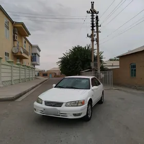 Toyota Camry 1999