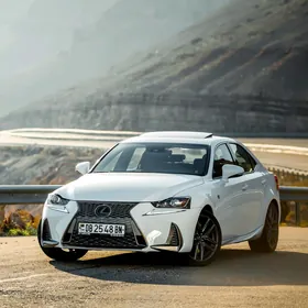 Lexus IS 350 2017