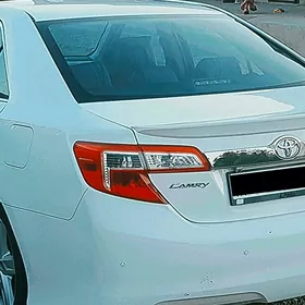 Toyota Camry 2011