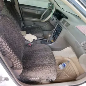 Toyota Camry 1999