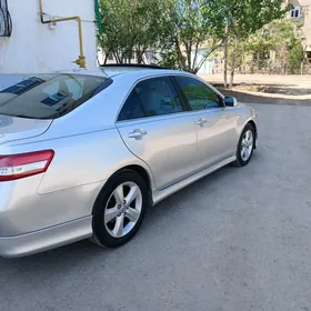 Toyota Camry 2010