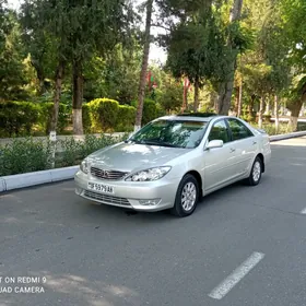 Toyota Camry 2005