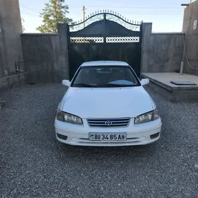 Toyota Camry 2000