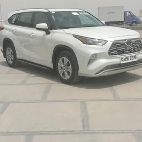 Toyota Highlander 2020