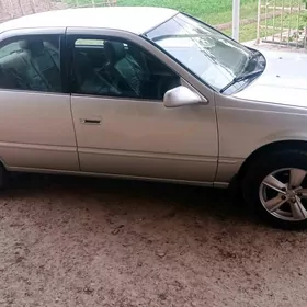 Toyota Camry 1998