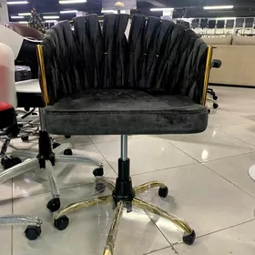 Salonlar üçin kreslo