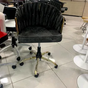 Kreslo salon üçin