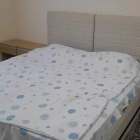 spalny krowat