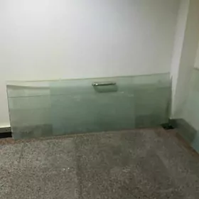 Aýna duş kabina