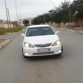 Toyota Camry 2004