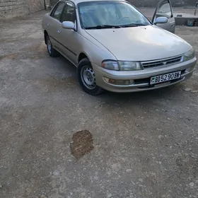 Toyota Carina 1995