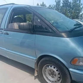 Toyota Previa 1992