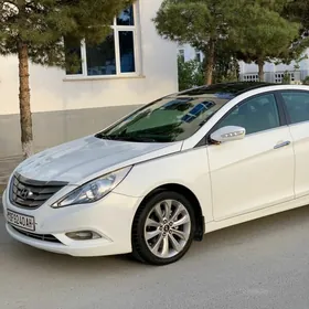 Hyundai Sonata 2012