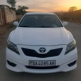 Toyota Camry 2010