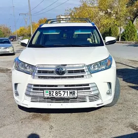 Toyota Highlander 2018