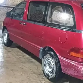 Toyota Previa 1992