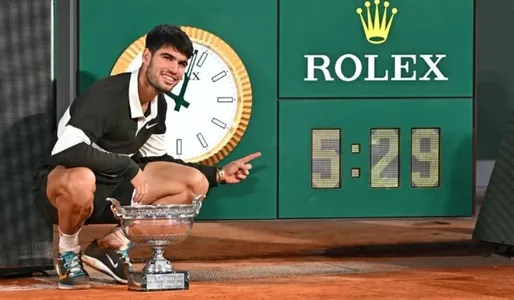 Alkaras “Rolan Garrosyň” 5,5 sagat dowam eden finalynda Sinnerden üstün çykdy