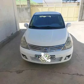 Nissan Versa 2010