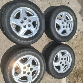 99Awalon R15
