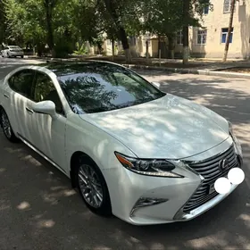 Lexus ES 350 2018