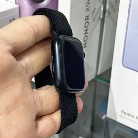 Apple watch 8