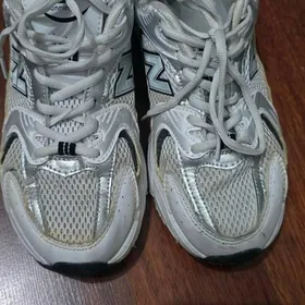 new balance krasofka