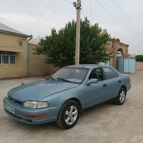 Toyota Camry 1993