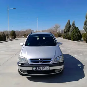 Opel Zafira 2003