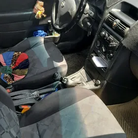 Opel Astra 1999
