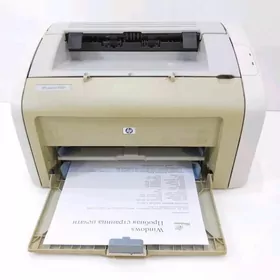 принтер HP LaserJet 1020