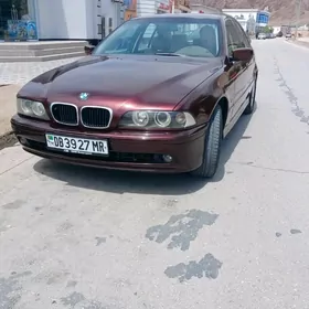 BMW E39 1998