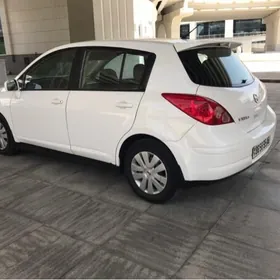 Nissan Versa 2010
