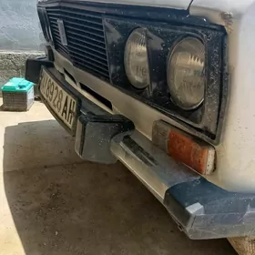 Lada 2106 1985