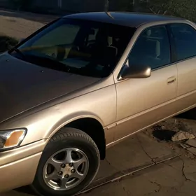 Toyota Camry 1998