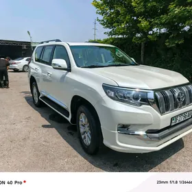 Toyota Land Cruiser Prado 2019