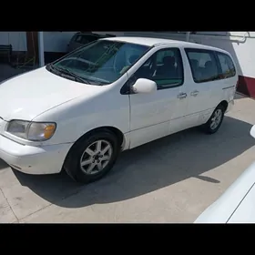 Toyota Sienna 1999