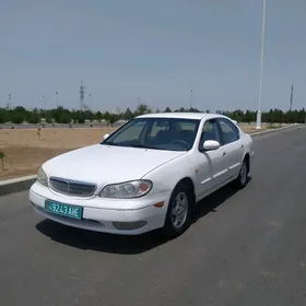 Nissan Maxima 2000