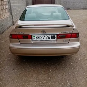 Toyota Camry 1998