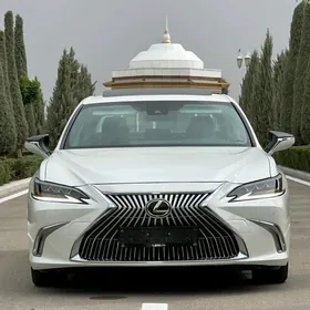 Lexus ES 350 2021