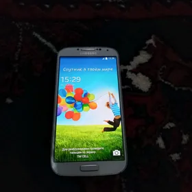 SAMSUNG S4