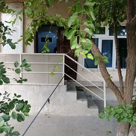Eyesinden Gaudan W 3kom 1-et